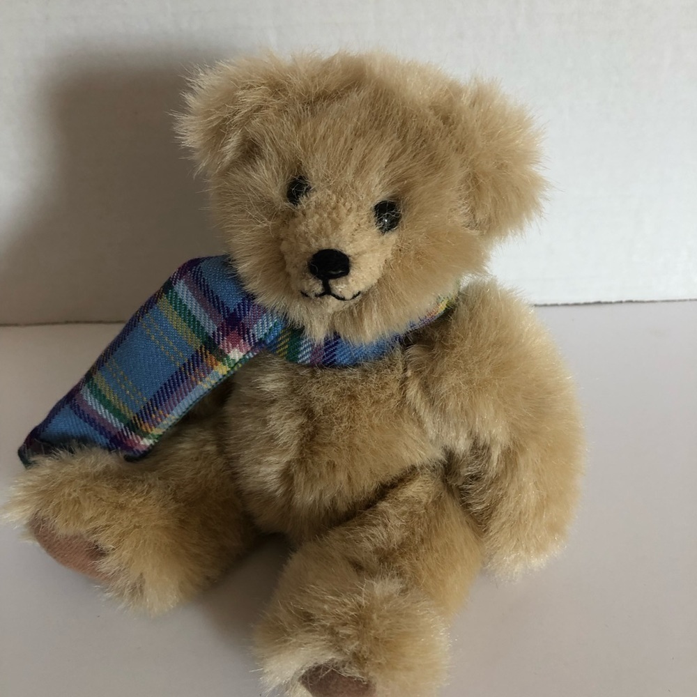 Bear with Scarf
